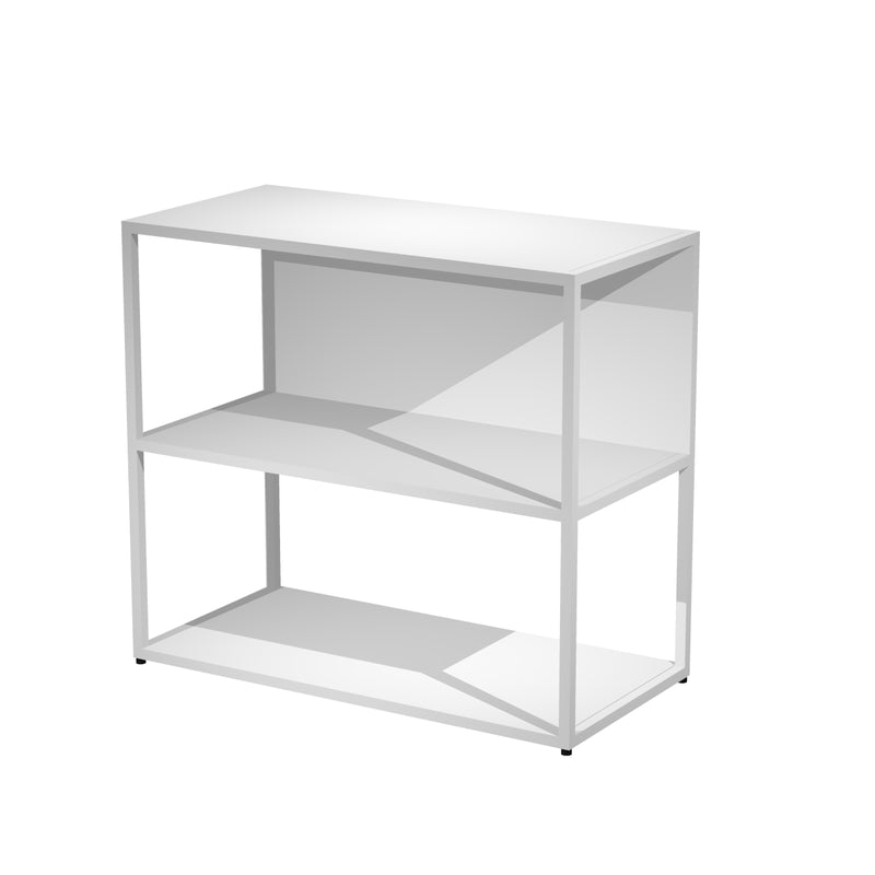 La Bibliothèque basse Edge bois & métal L90xH80 de Monsieur Bureau est une étagère rectangulaire blanche minimaliste avec deux étagères - idéale pour un élégant rangement bureau - présentée sur un fond blanc.