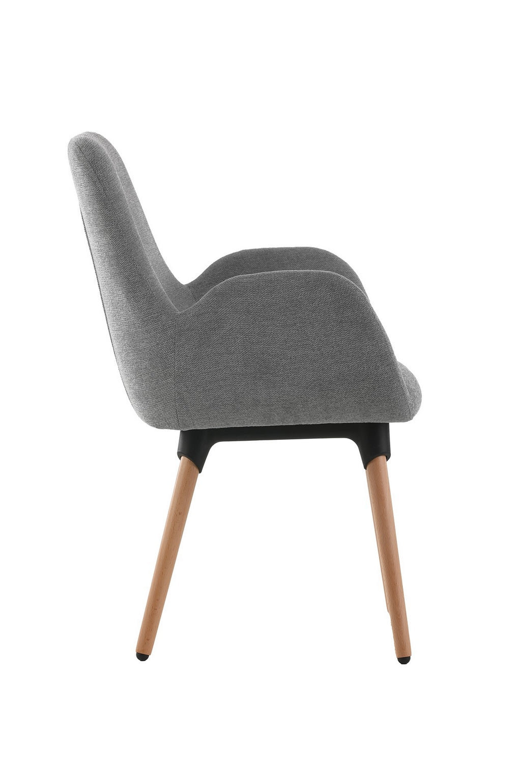 Vue latérale du Monsieur Bureau Fauteuil d'accueil et réunion Shino - Pieds bois, comprenant une assise et un dossier rembourrés de couleur grise, des pieds en bois et un cadre noir sous l'assise, sur fond blanc.