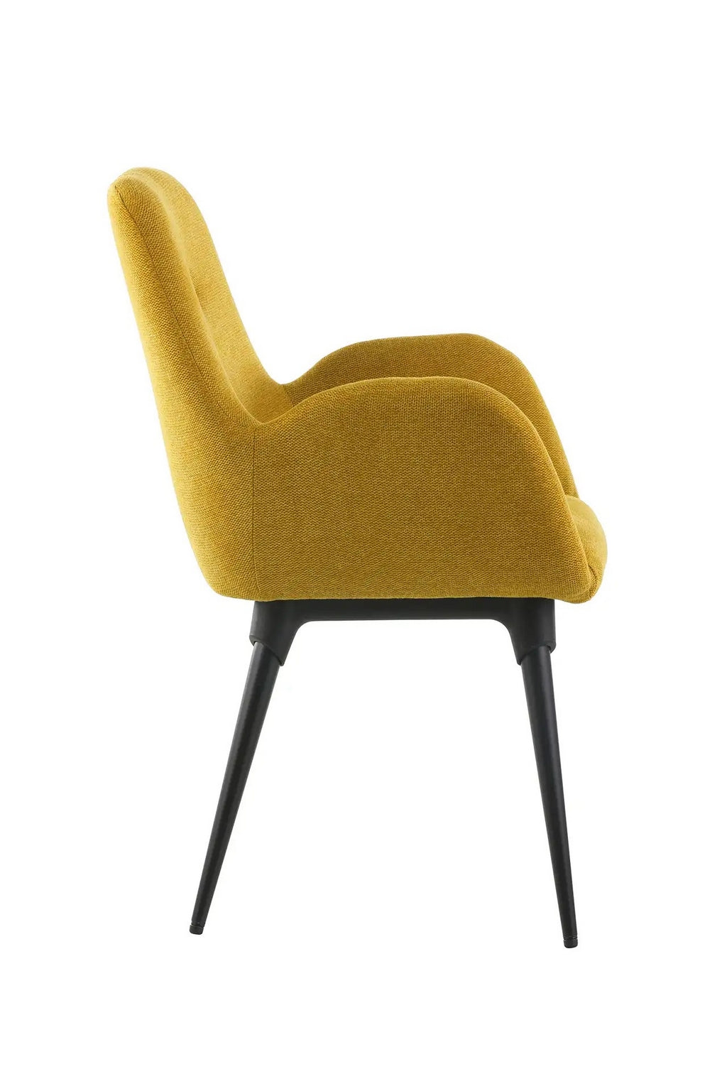 Vue latérale du Monsieur Bureau Fauteuil d'accueil et réunion Shino - Pieds métal, composé d'un revêtement jaune moutarde, d'un dossier et d'une assise incurvés, et de quatre pieds métalliques angulaires noirs, sur fond blanc.