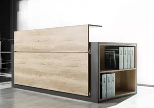 Banque d'accueil Contact façade bois avec rangement