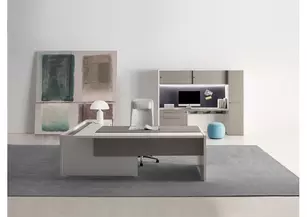 Bureau de direction sur crédence CAMBRIDGE