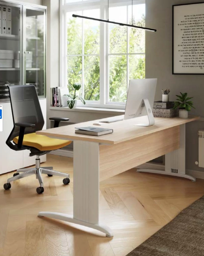 Bureau avec pieds réglables Atlas