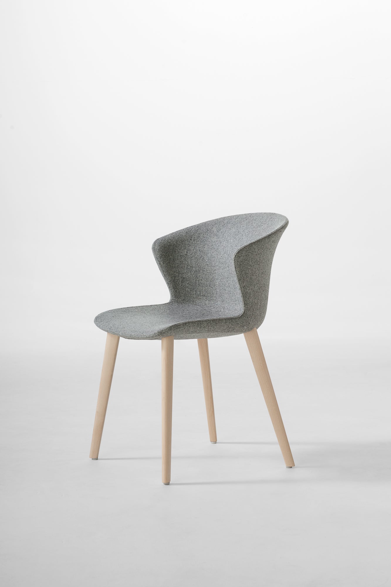 Chaise rembourrée Kicca Plus - Pieds bois