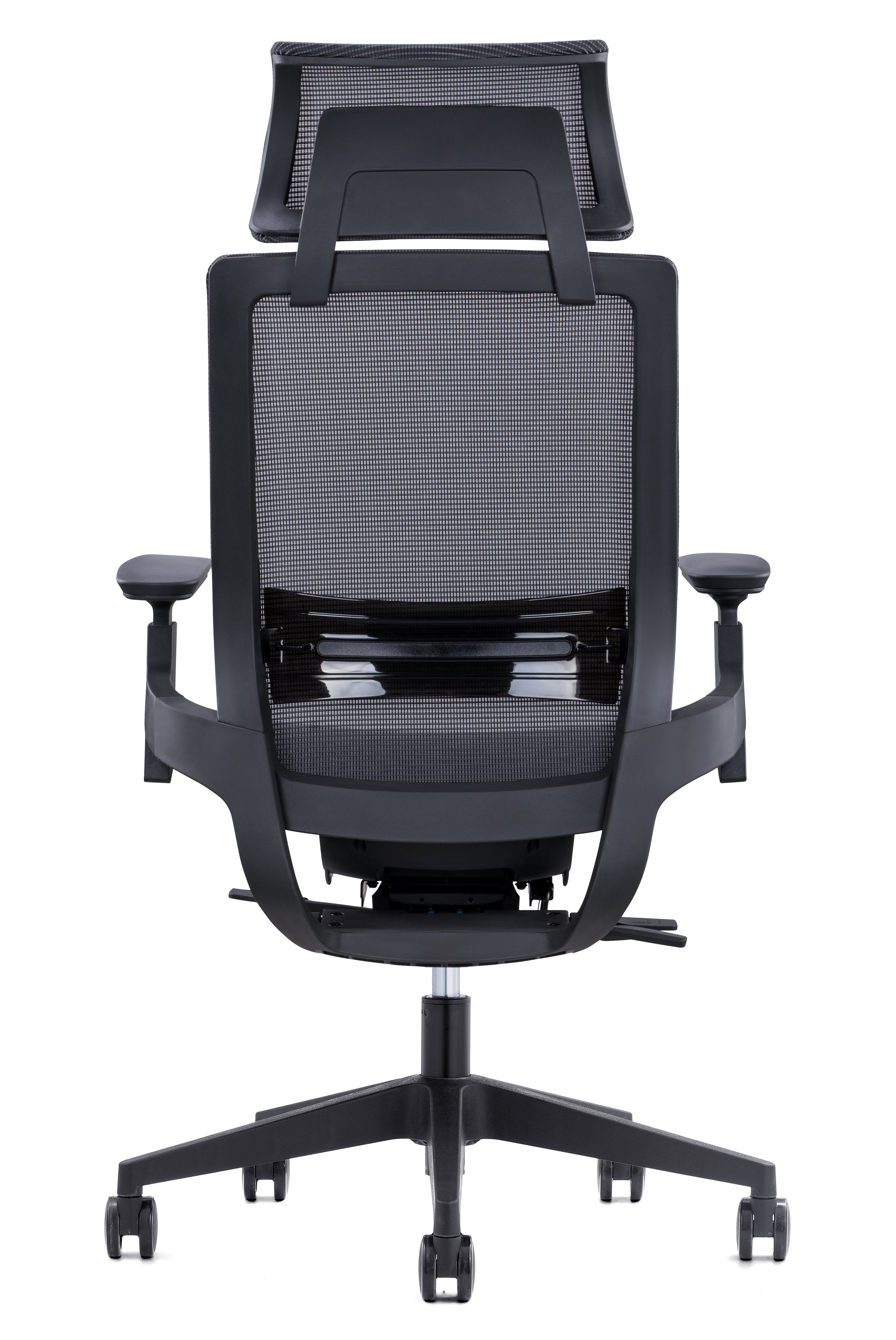 Le fauteuil de bureau Ergo Lacerta Synchrone+Têtière de Monsieur Bureau est noir, avec têtière réglable, soutien lombaire ajustable, dossier en maille, accoudoirs réglables et base à cinq roulettes au design moderne.