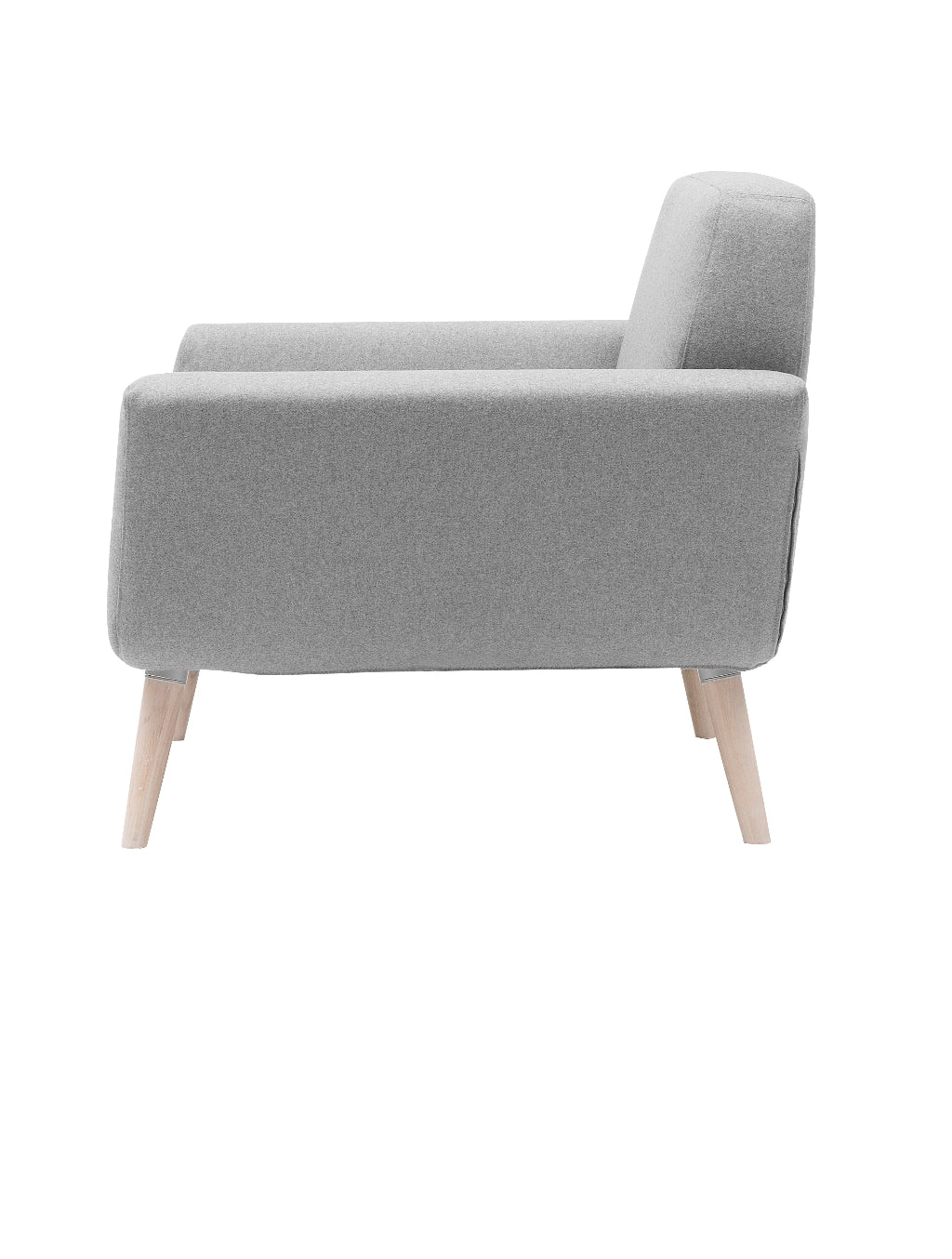 Le Fauteuil scandinave Natt de Robert ZOLLER pour Monsieur Bureau, doté d'un revêtement gris et de pieds en bois effilés, est représenté de profil sur un fond blanc.