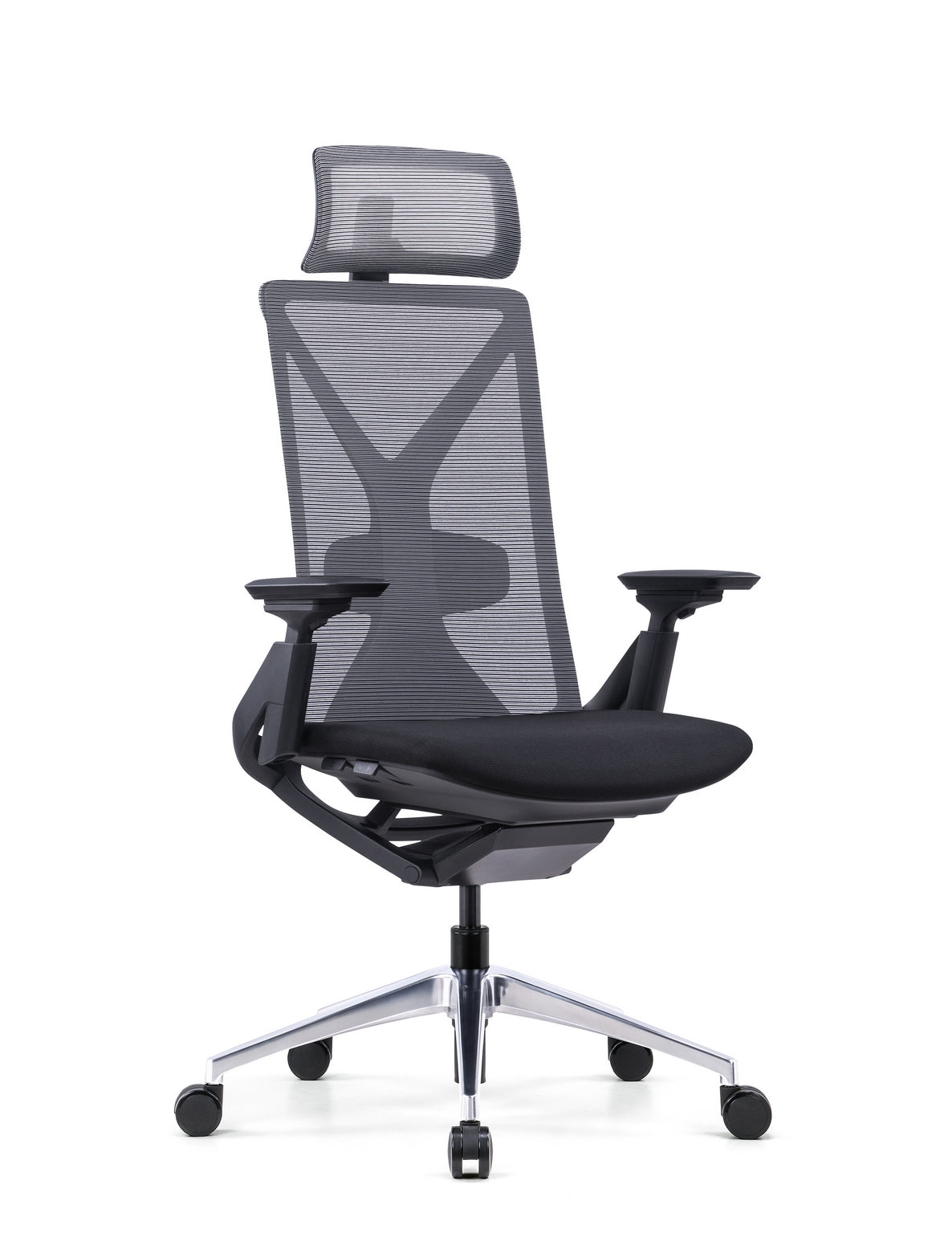 Le Fauteuil Ergonomique Cassiopée Synchrone & Têtière de Monsieur Bureau est un siège de bureau moderne avec un dossier en maille, un appui-tête réglable, un coussin d'assise noir, des accoudoirs, une base chromée à cinq roues et un mécanisme synchrone Donati pour un confort tout au long de la journée.