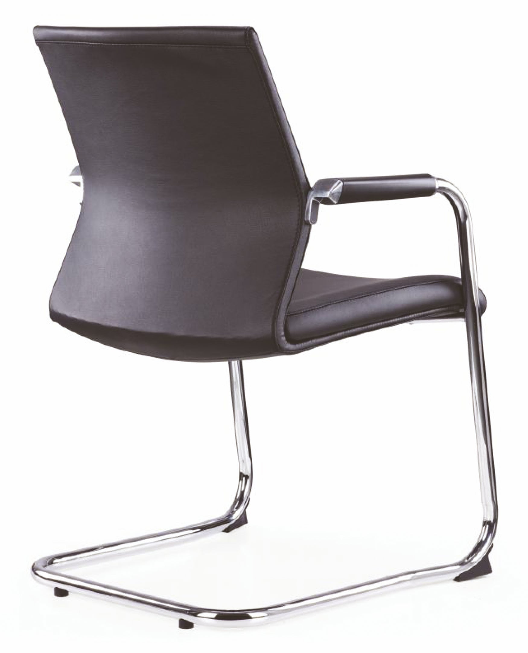 Lot de 2 fauteuils visiteur Pyxis de Monsieur Bureau en simili-cuir noir, avec piètement luge chromé, dossier incliné et assise rembourrée, idéals pour les espaces professionnels, vus de dos sur fond blanc.