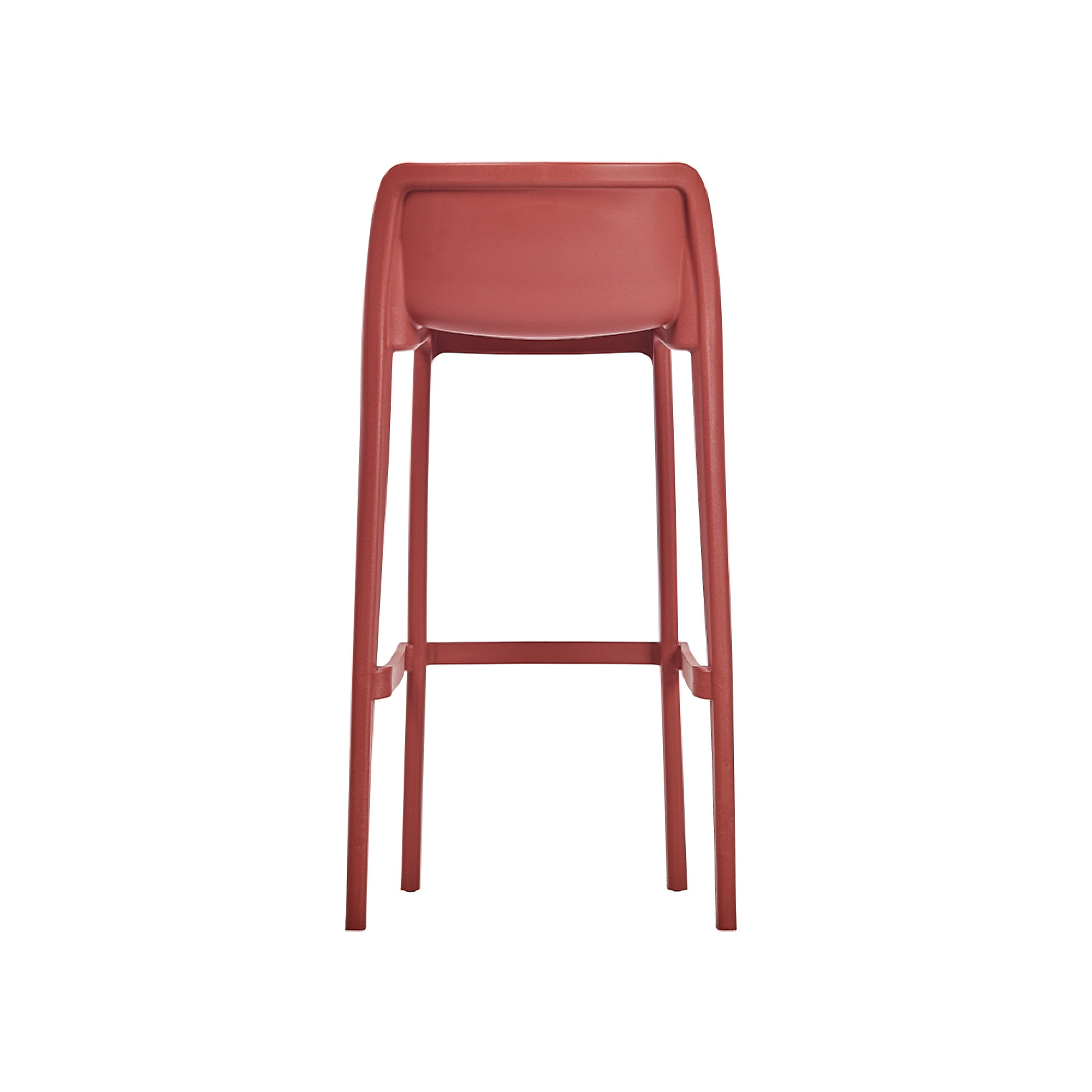 Le Tabouret Haut Leus en Polypropylène Anti-UV de Monsieur Bureau est un tabouret haut rouge moderne avec un dossier haut et quatre pieds droits, présenté de dos sur un fond blanc.