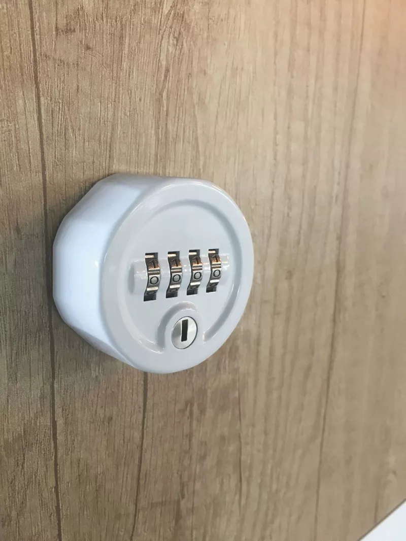 Casiers Individuels bois avec serrure &agrave; code - Gamme Astral