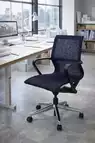 Fauteuil de bureau ergonomique Ara - Dossier bas et m&eacute;canisme synchrone