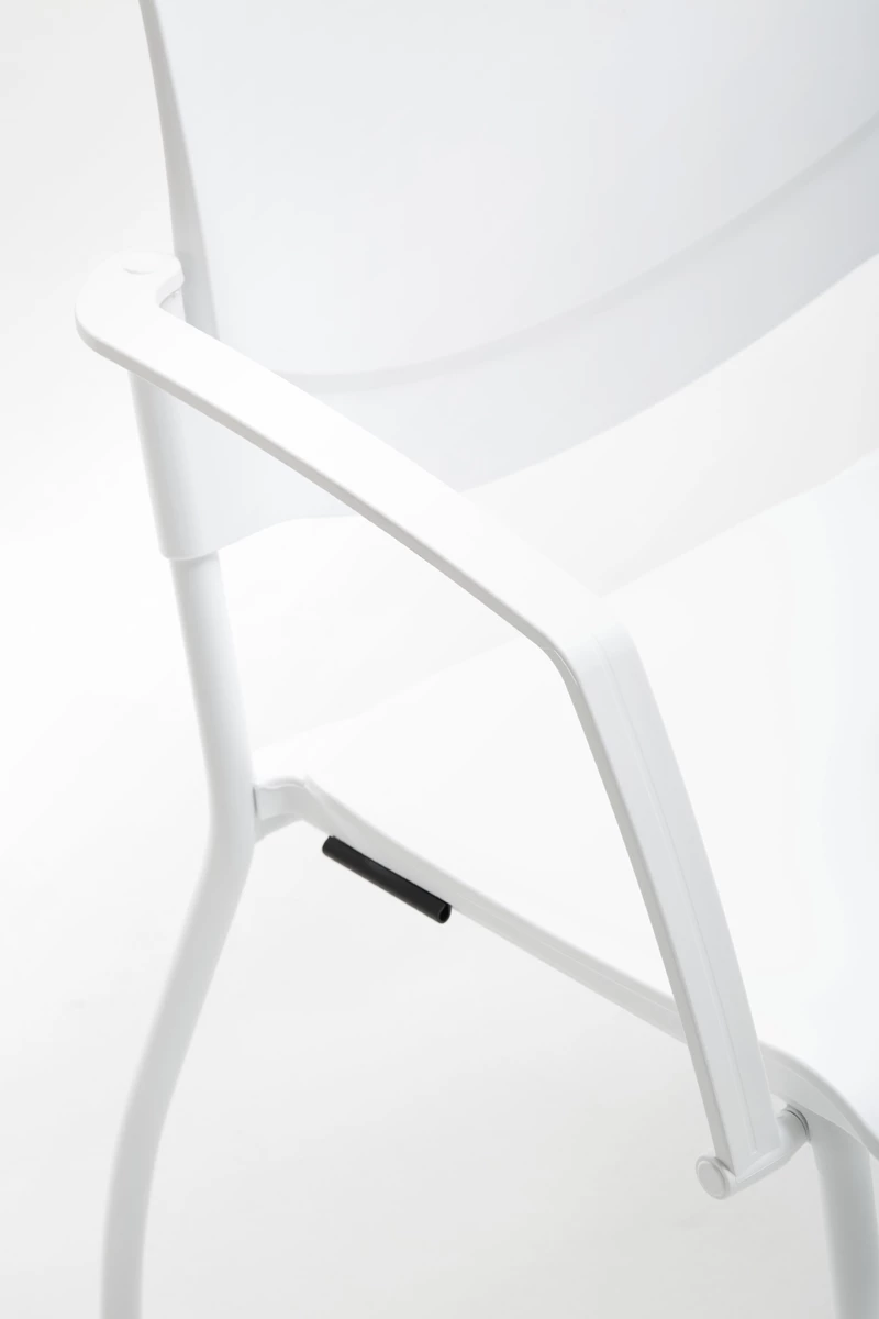 Lot de 2 si&egrave;ges de r&eacute;union Malte en polypropyl&egrave;ne