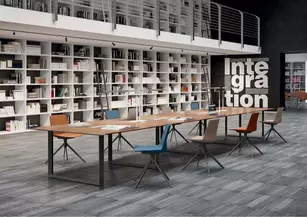 Table de réunion coworking Xantia 18/22 personnes