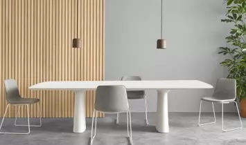 Table de réunion Essens laqué ou plaqué