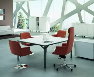 Table de réunion  Roma