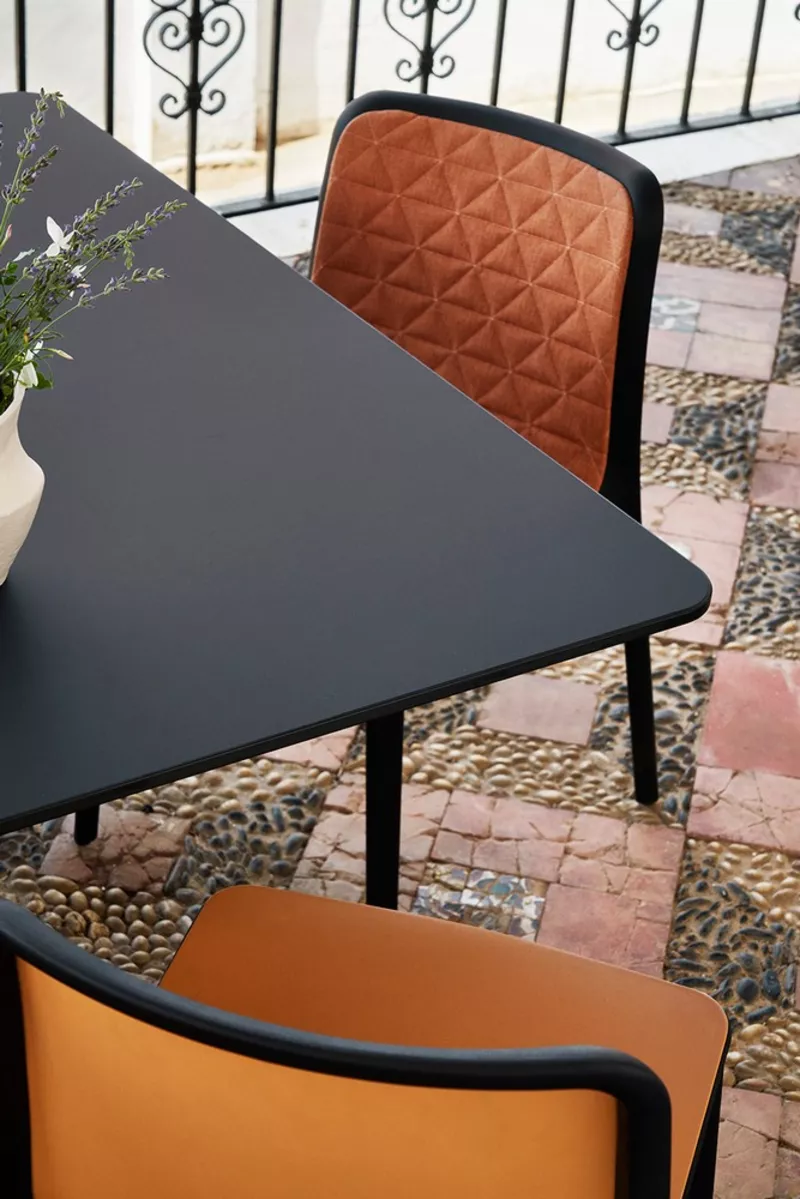 Table design carrée Pattio - plateau laqué